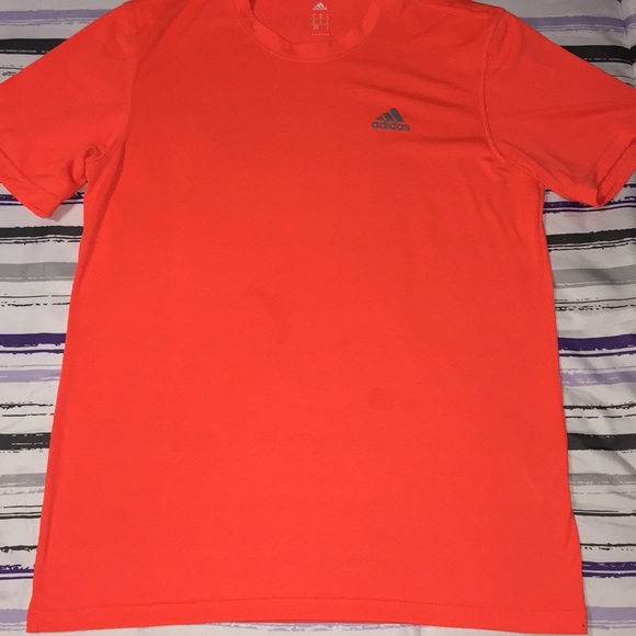Adidas tee - Picture 1 of 3
